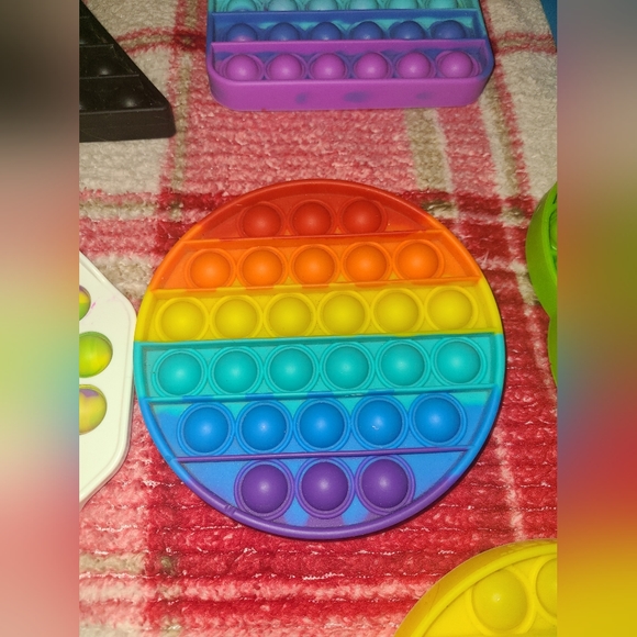 =^10 Shape Pop its fidgets - Picture 6 of 12